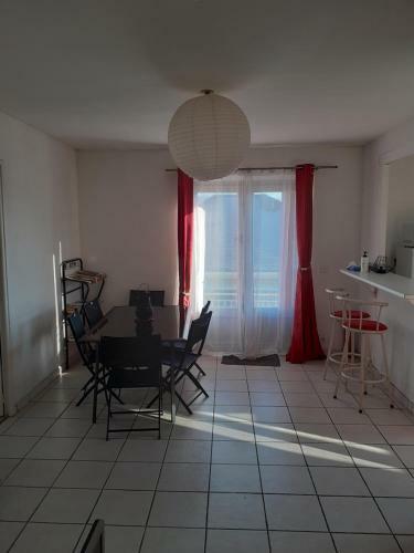 Apartamento Appartement Dans Maison 100m2 Proche de L'espagne