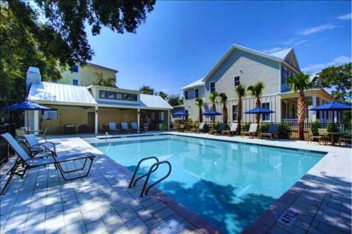 Oak Shores
