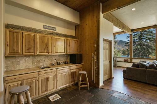 49617 Hwy 550 - Inn 3 Bed Listing