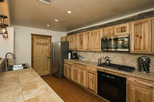49617 Hwy 550 - Inn 3 Bed Listing