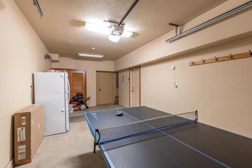 Elkpoint - Unit 5