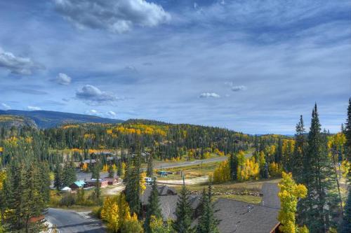 Peregrine Point 204