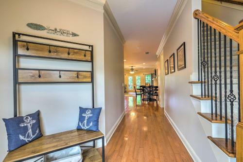 Evolve Scenic Lake Oconee Retreat, Steps To Lake