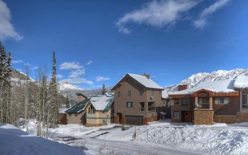 2 Br Purgatory Townhome #101