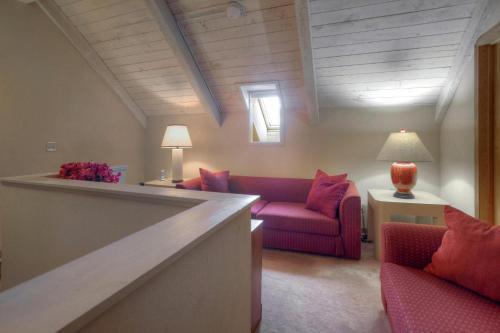 Cascade Village 35