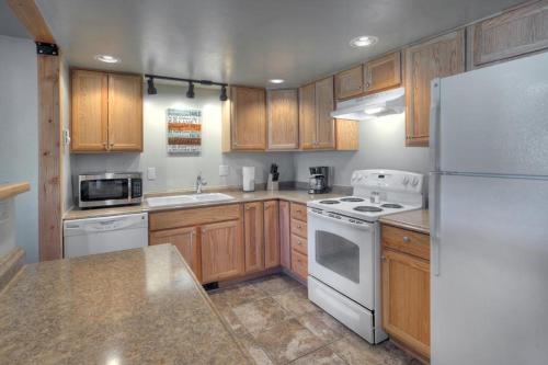 2 Br Purgatory Townhome #151