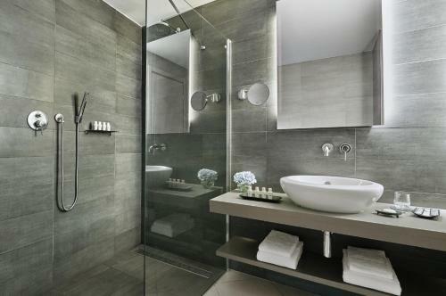 Hotel Capovaticano Resort Thalasso And Spa - Mgallery Collection