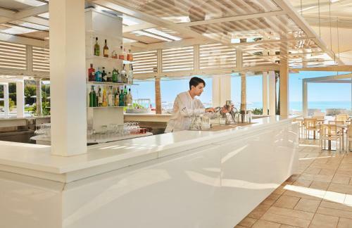 Hotel Capovaticano Resort Thalasso And Spa - Mgallery Collection