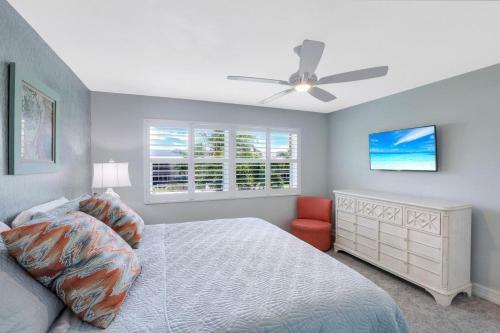 Beach View B-206