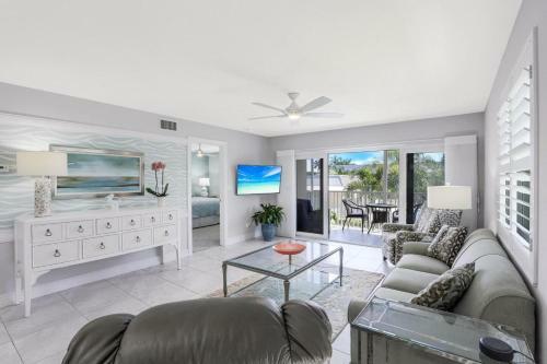 Beach View B-206