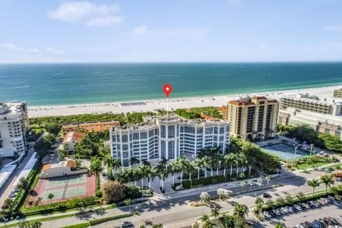 Marco Beach Ocean Resort IV