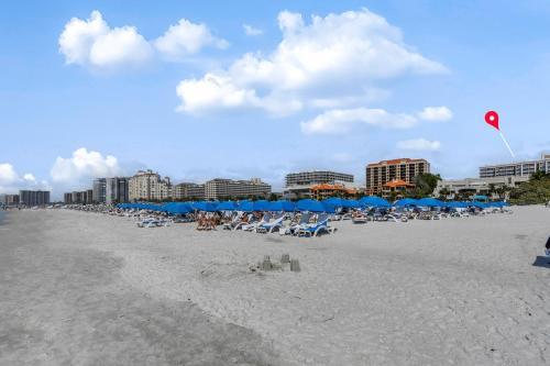 Marco Beach Ocean Resort IV
