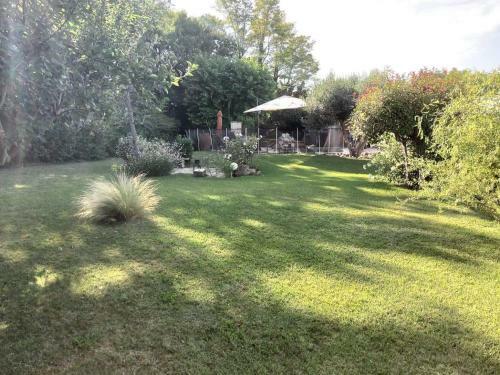 Bed & Breakfast La L�zardi�re