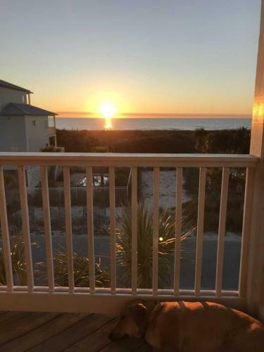 Veranda Views By Pristine Properties