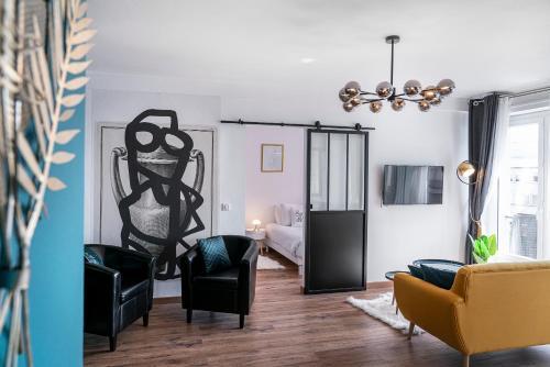Apartamento Au Palais Des Pyr�n�es! Hyper Centre -clim-balcon-parking Gratuit