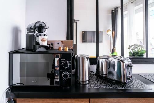 Apartamento Au Palais Des Pyr�n�es! Hyper Centre -clim-balcon-parking Gratuit