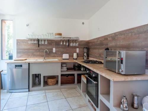 Serene Holiday Home In Pignans With Private Pool