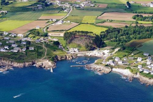 Face � L'oc�an, Bretagne Authentique � Pors-poulhan