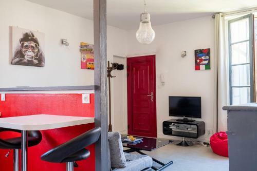 Apartamento L'ermitage Coin de Tranquillit� Dans Le Quartier Historique