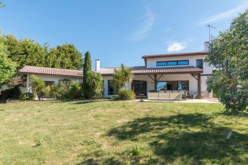 Grande Maison � Pornic � 150m De La Plage