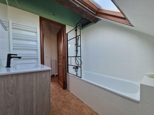 Maison Chaleureuse, Au Calme En Pleine Campagne
