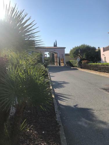 Maison de Vacances-vue Mer-piscine -tennis
