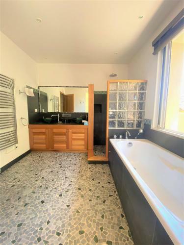 Villa Pin' Arte