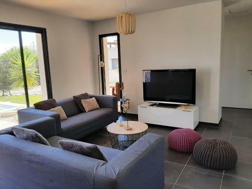 Inviting Villa In Sainte Valiere With Private Pool