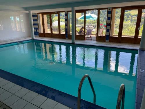 Apartamento 3 Habitaciones Con Parking Y Piscina