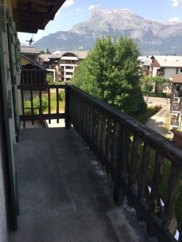Apartamento 36m Near Slopes With Balcony Mountain View