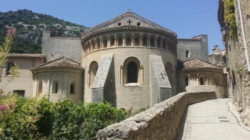 Bed & Breakfast La Garrigue Des Orjouliers
