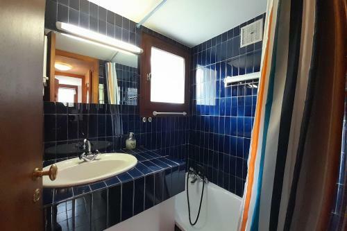 Wooden House With Garden And Terace !