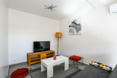 Apartamento L'�crin Camarguais / Terrasse / Clim / Itc