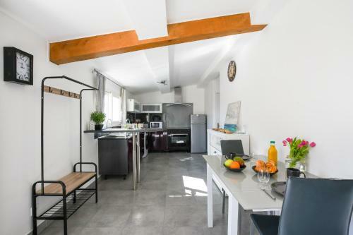 Apartamento L'�crin Camarguais / Terrasse / Clim / Itc