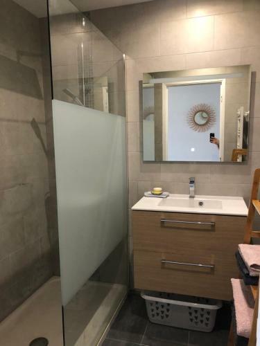 Apartamento Superbe T2 Traversant *parking & Piscine*