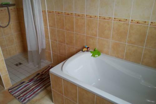 Holiday Home Maizeray � Saint Martin Du Tartre
