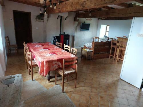G�te 11 Personnes Avec Ext�rieur