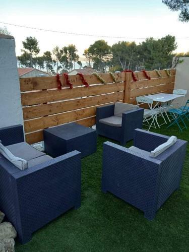 Lou Cigalou. Maisonnette � 1 Min de La Plage � Pied