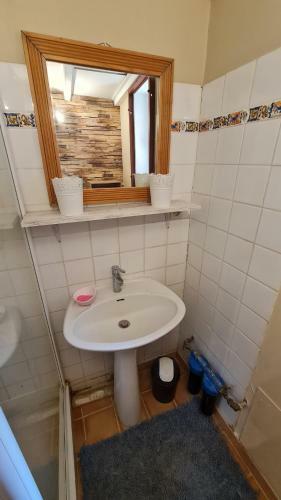Les 2 Mazets Proven�aux