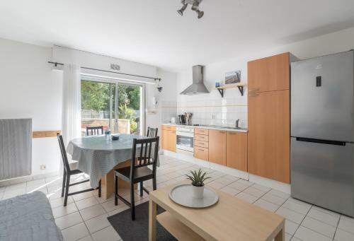 D�pendance Pour 6 Personnes � 300 M de La Plage