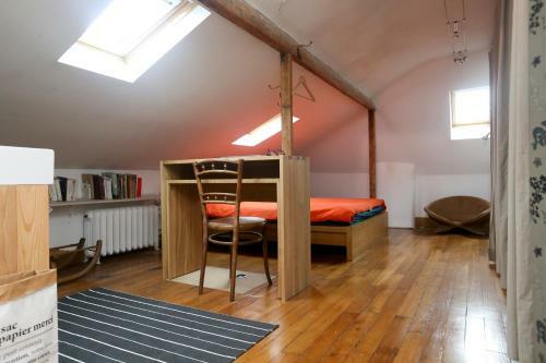 Villa Quiet, Sunny House 50 Meters From Paris