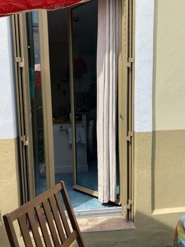 Villa Quiet, Sunny House 50 Meters From Paris