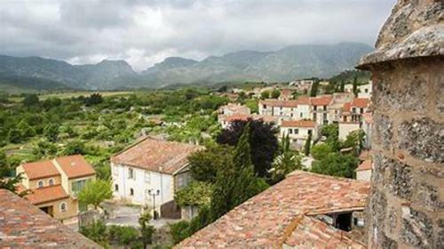 Charming 2-bed Apartment In St Paul de Fenouillet