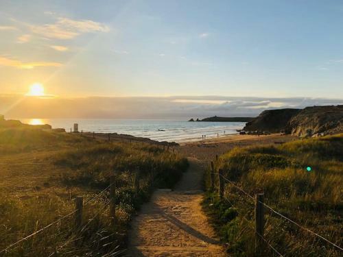 Sea, Surf And Sun