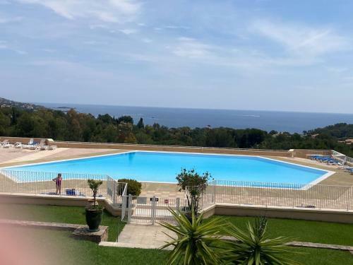 Apartamento Studio Cabine Village Cap Esterel Avec Wifi