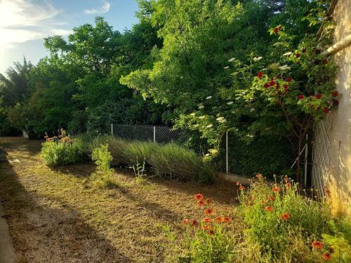 Un Petit Coin de Paradis Proven�al