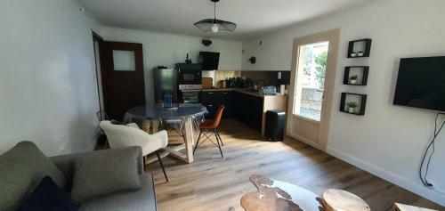 Maison 15 Personnes Aux Pieds Des Pyr�n�es