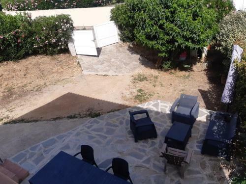 Maison Entre Mer Et Montagne, Quartier R�sidentiel