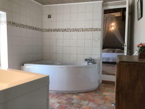 Villa La Bergerie - Total Serenity In Saumane