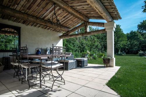 Maison de Campagne � Fontaine de Vaucluse - Piscine Priv�e